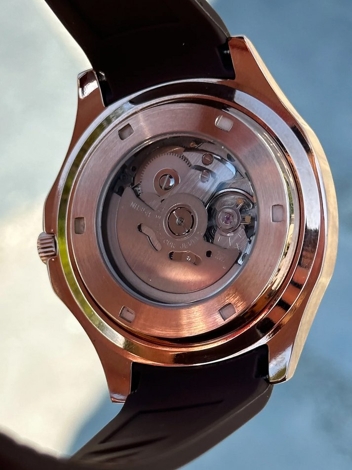 Seiko Aquanaut Rose Gold