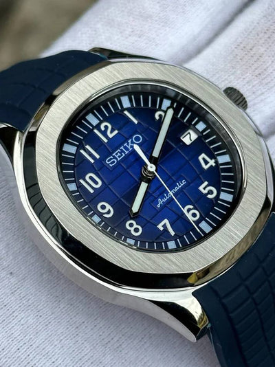 Seiko Aquanaut Blue